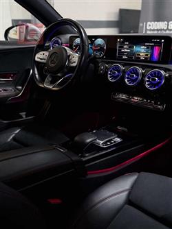 مێرسێدس بێنز CLA